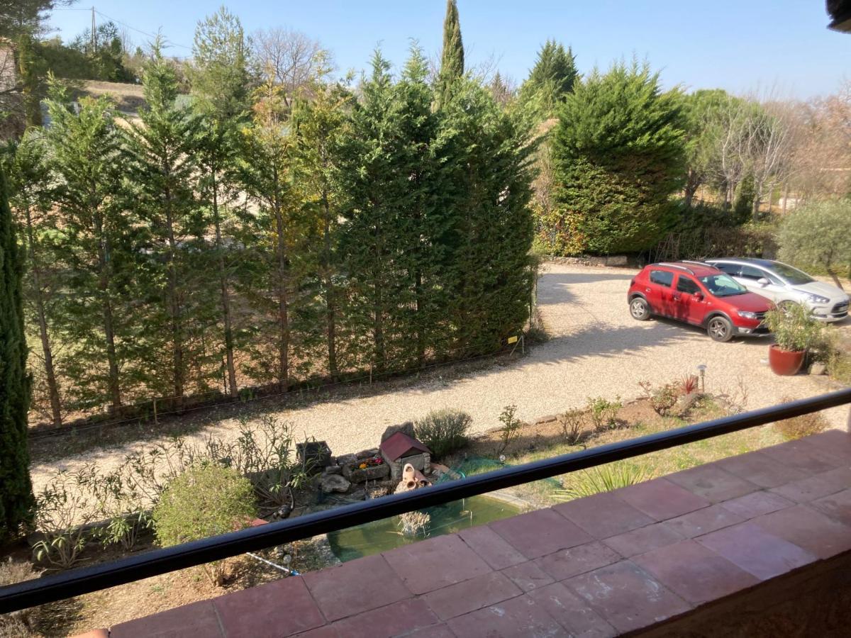 La Bastide De Mauragne - Gite Les Iris Apt Bagian luar foto